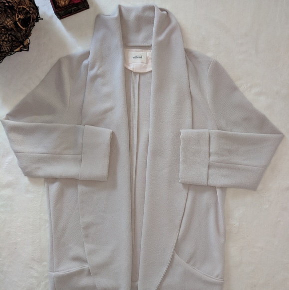 Wilfred Jackets & Blazers - Wilfred Chevalier Jacket Light Grey Size 2 EUC